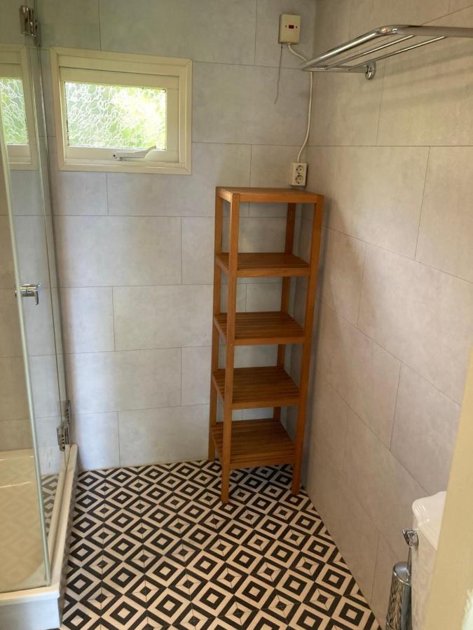 Chalet Wild Forest, Knus Chalet Op De Veluwe Met Gratis Parkeren Putten Bagian luar foto