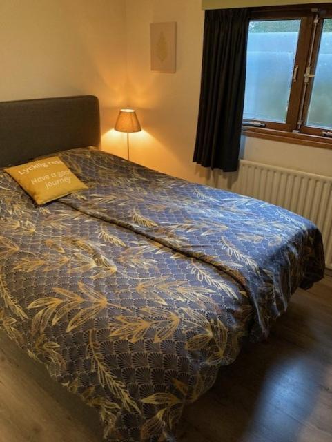 Chalet Wild Forest, Knus Chalet Op De Veluwe Met Gratis Parkeren Putten Bagian luar foto